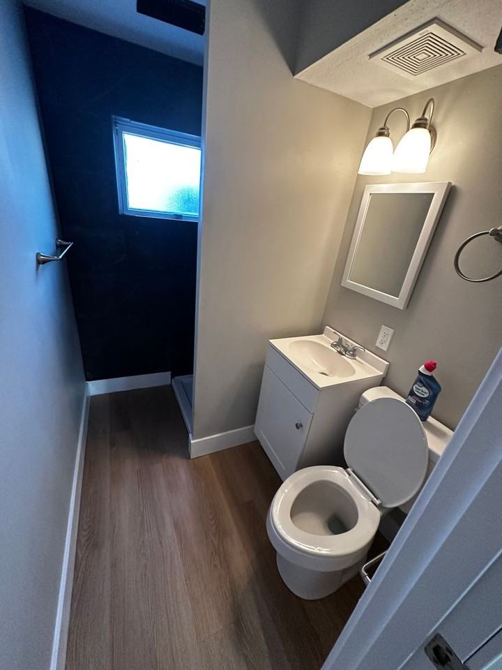 2103 W Grant St - Photo 7 of 24