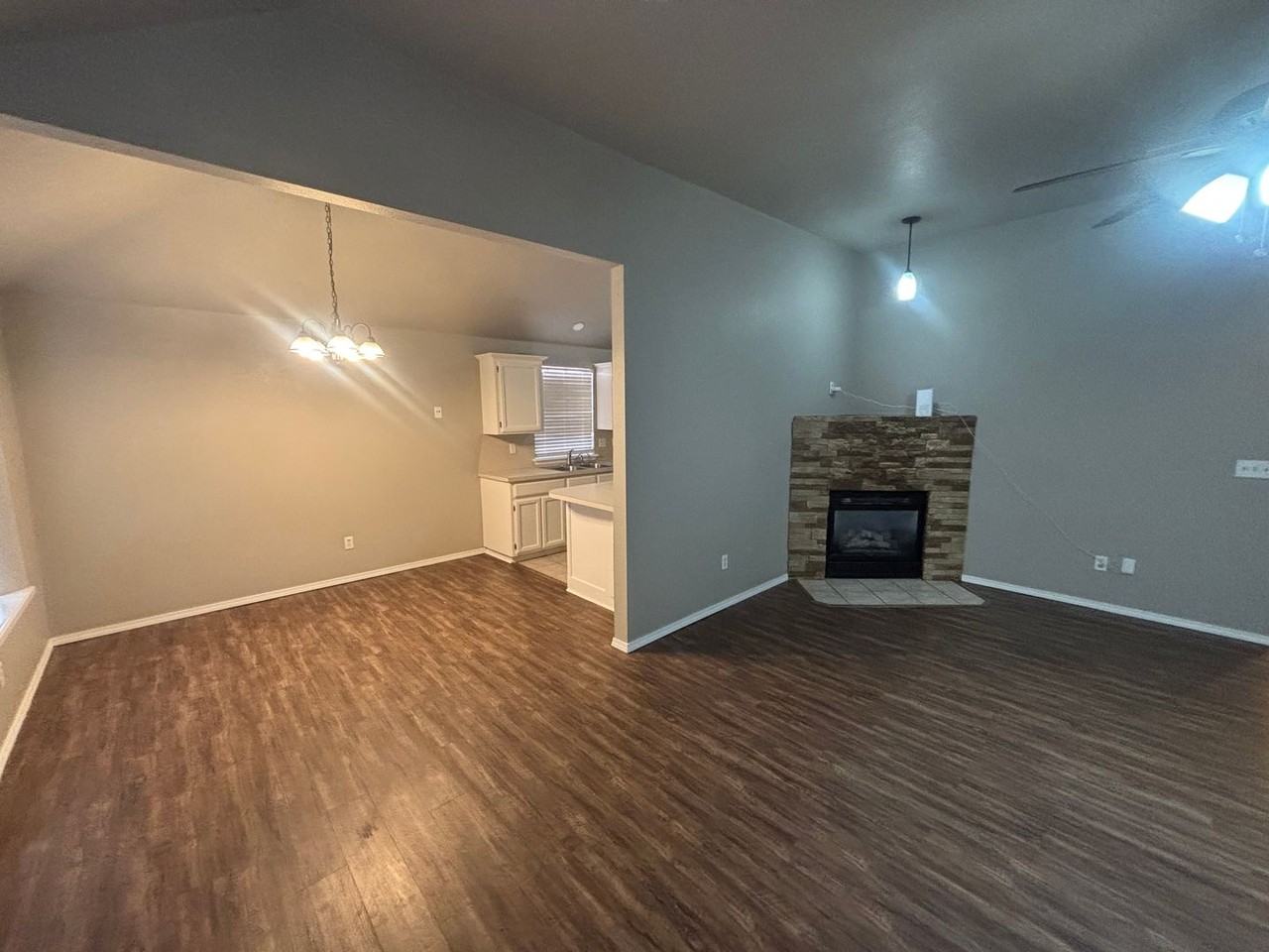 1404 Jordon Cir - Photo 4 of 13