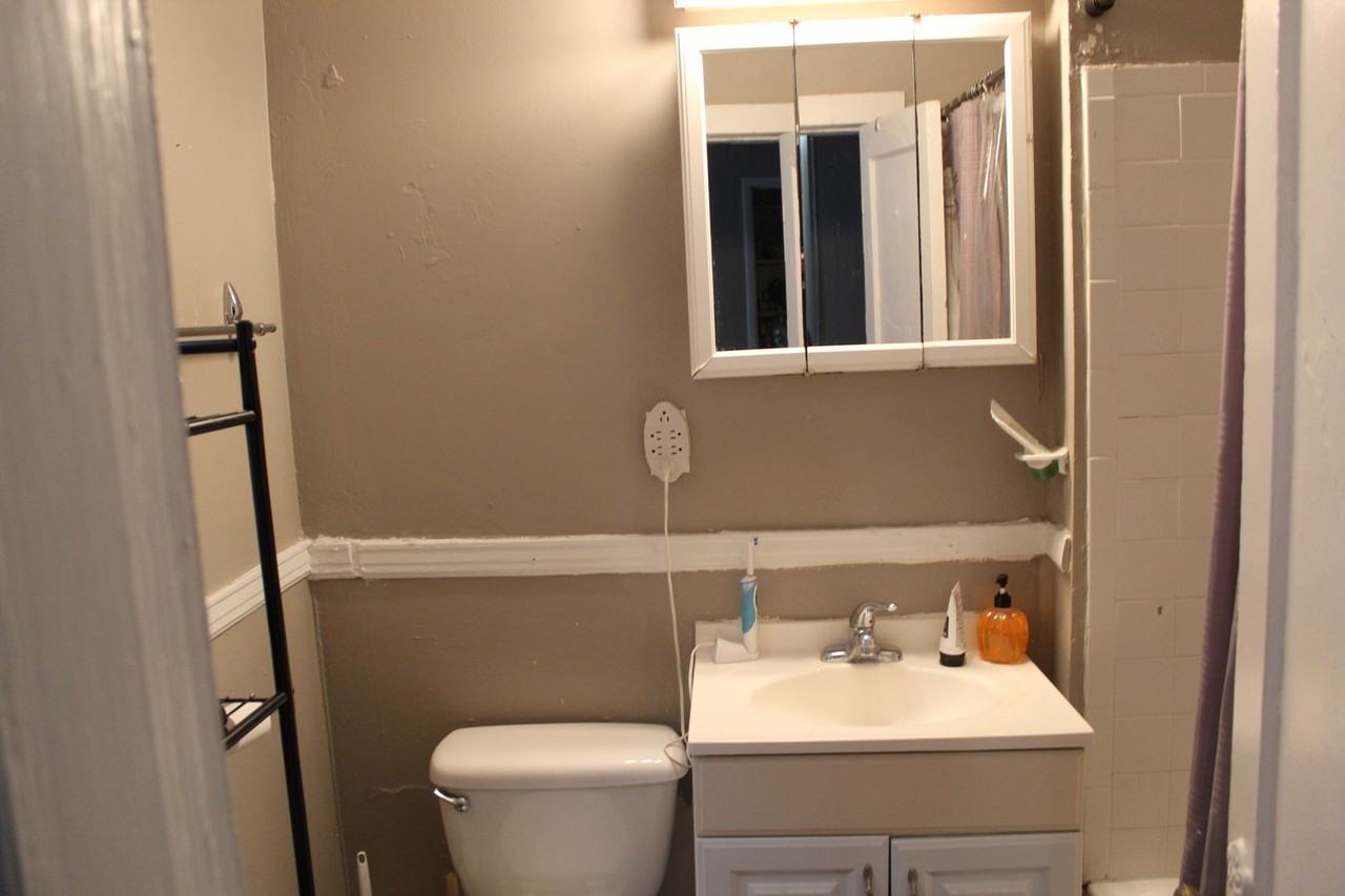 449 Park Dr - Photo 4 of 6