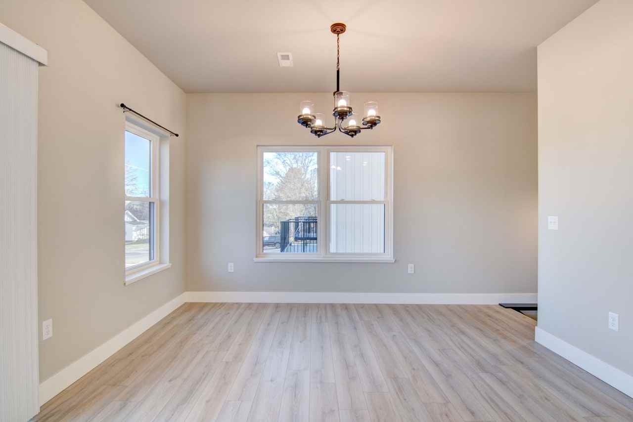 2512 Otter Tail Way - Photo 7 of 32