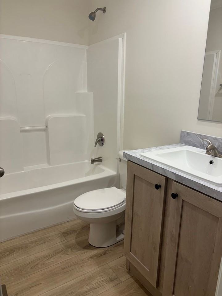 205 Plum Dr - Photo 6 of 13