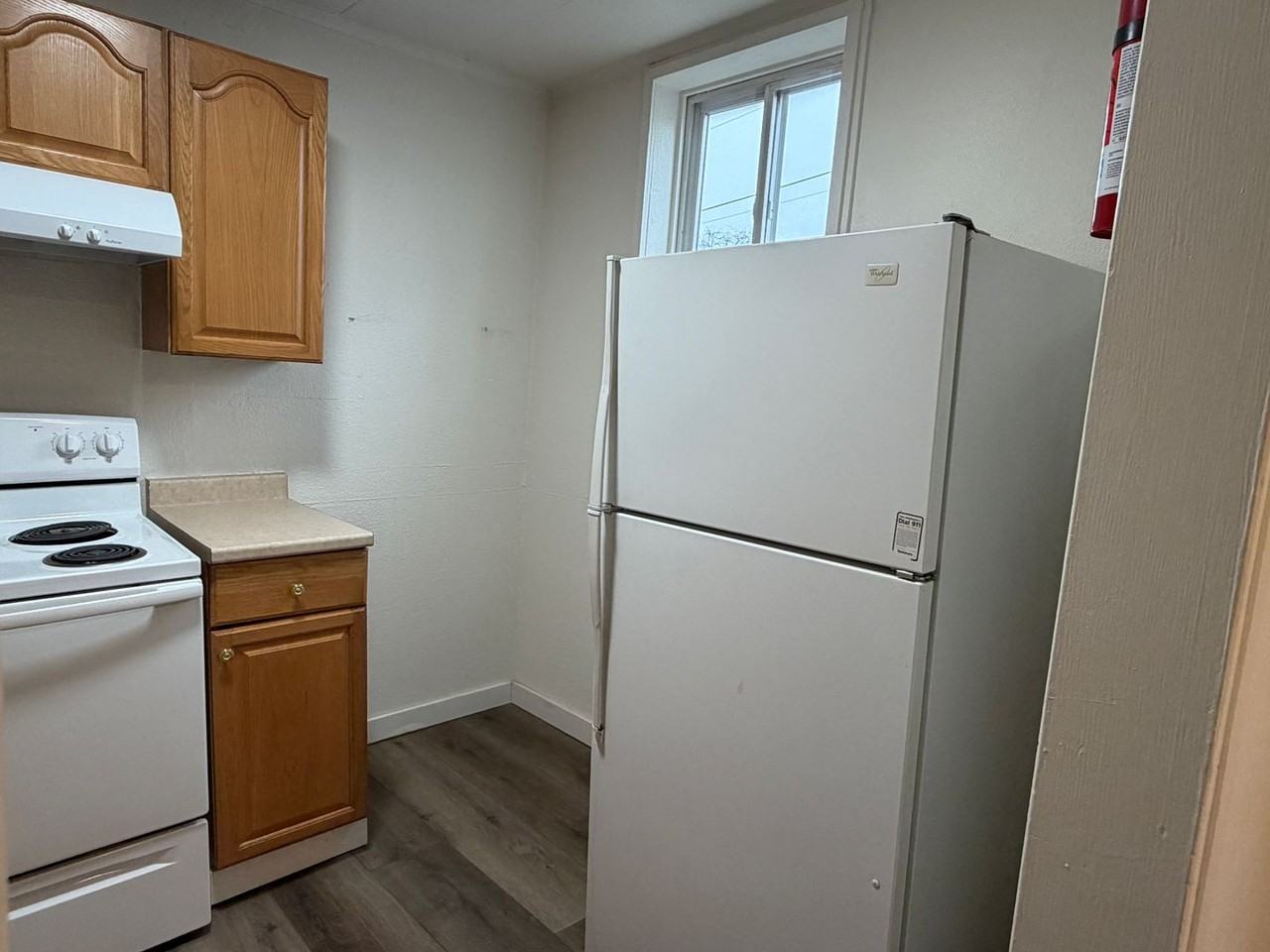 2920 Ne Riverside Ave - Photo 5 of 9