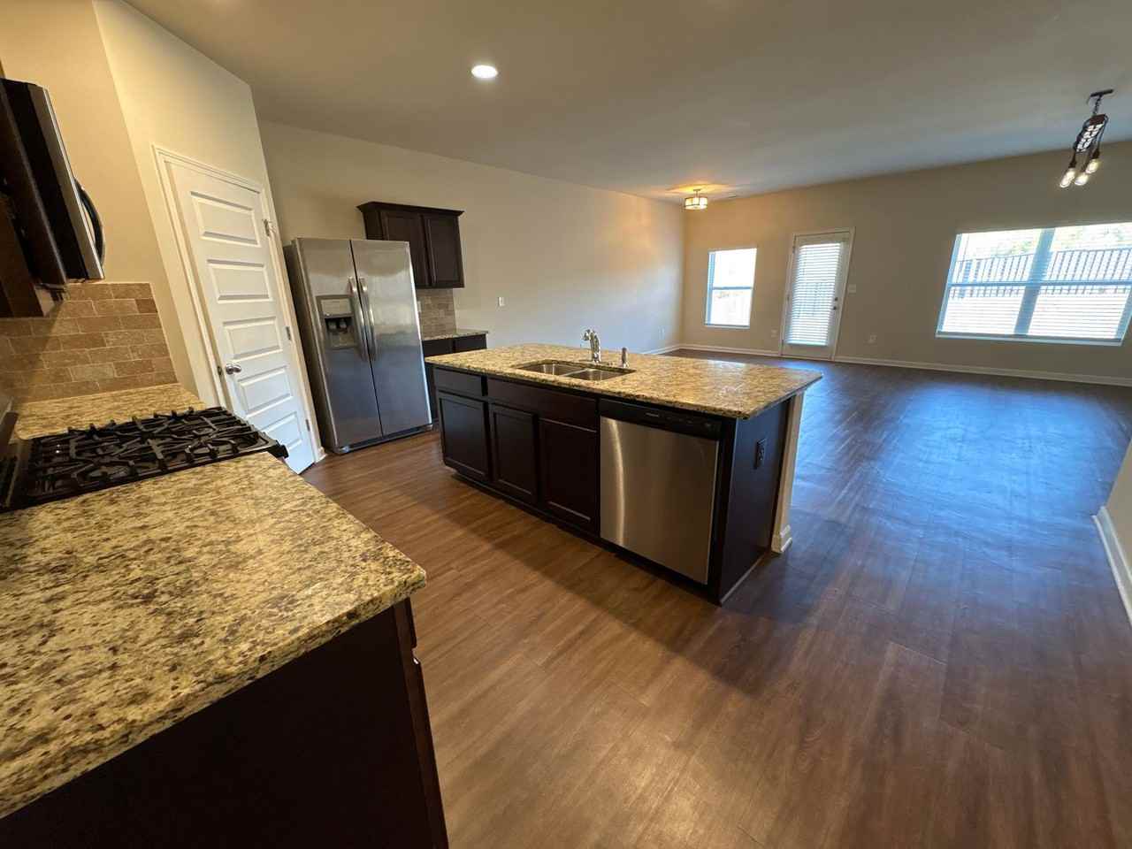 3061 White Gate Loop - Photo 6 of 21