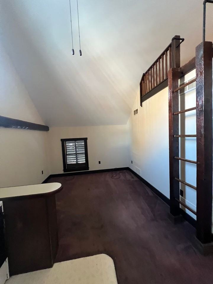 99 E Liberty Ave - Photo 4 of 19