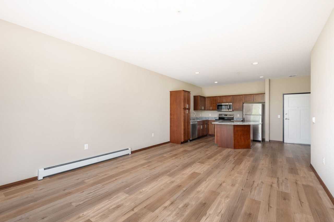 Traverse Green West - Photo 3 of 50