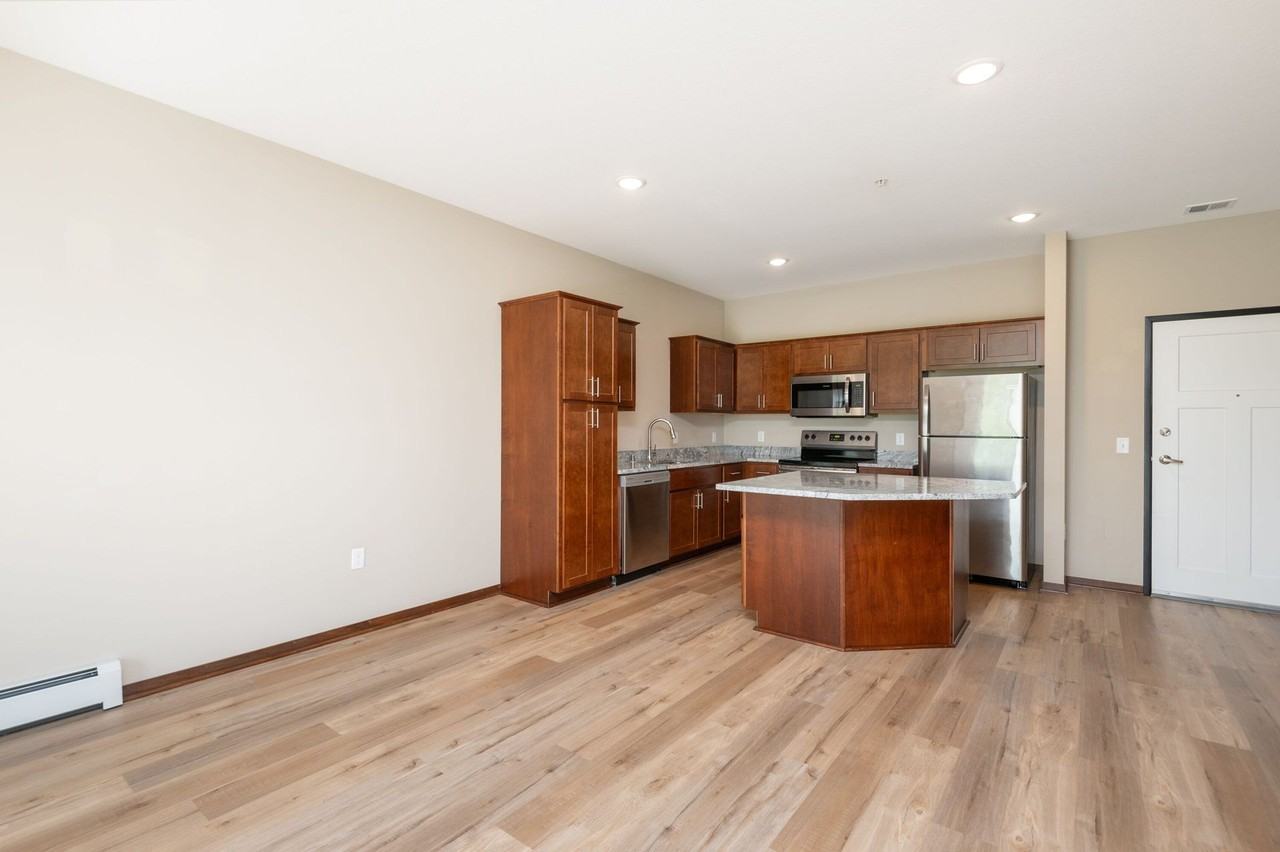 Traverse Green West - Photo 4 of 50