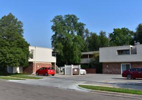 featured image of 3200 Apple St