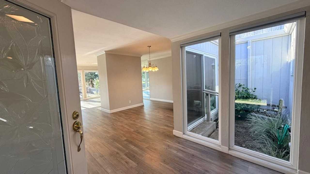 507 Rolling Hills Ln - Photo 6 of 45