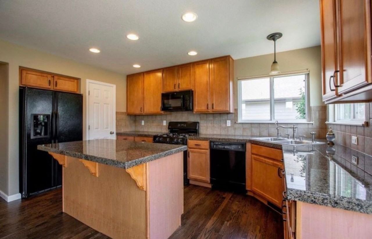 6281 Sea Gull Cir - Photo 2 of 43