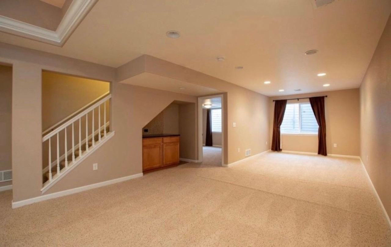 6281 Sea Gull Cir - Photo 5 of 43