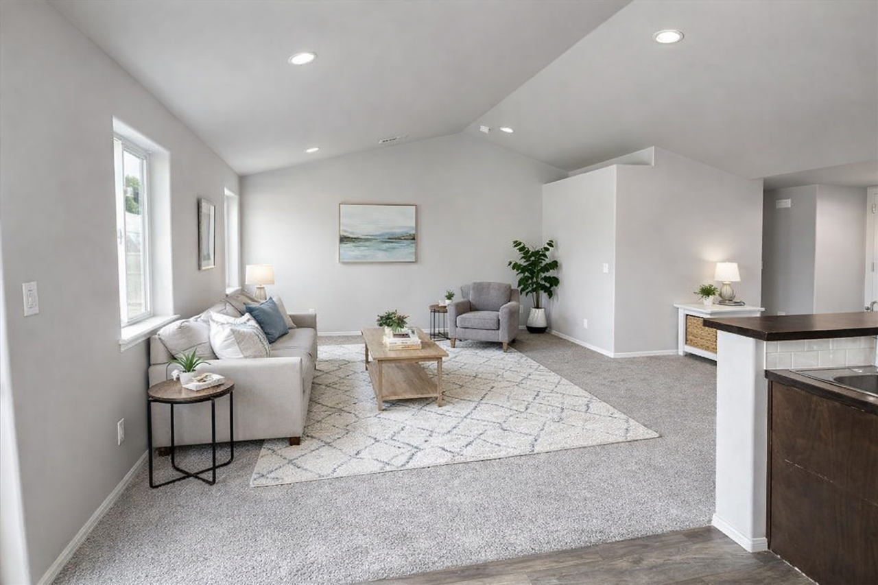 3701 Ibis Ln - Photo 2 of 13