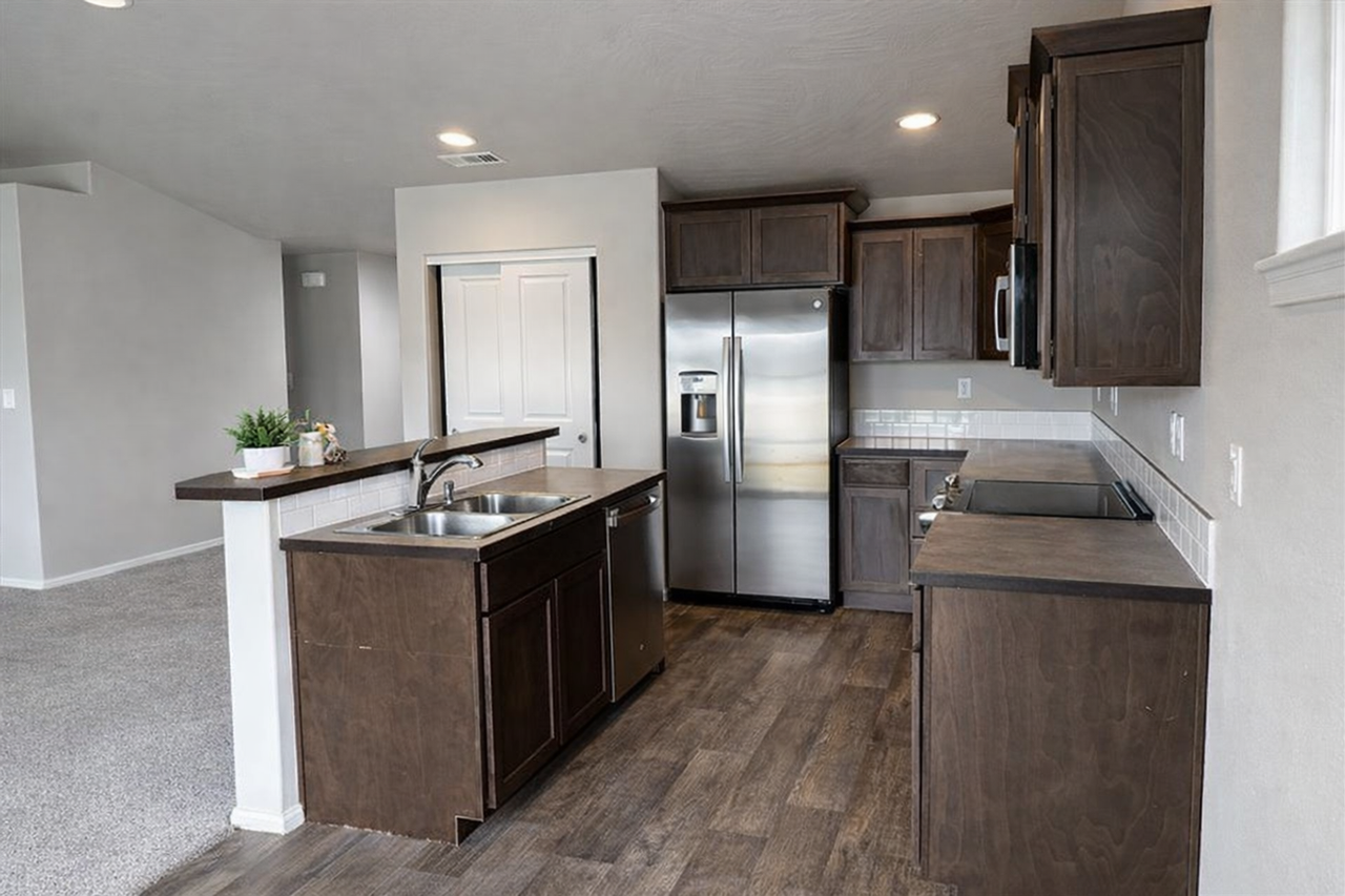 3701 Ibis Ln - Photo 3 of 13