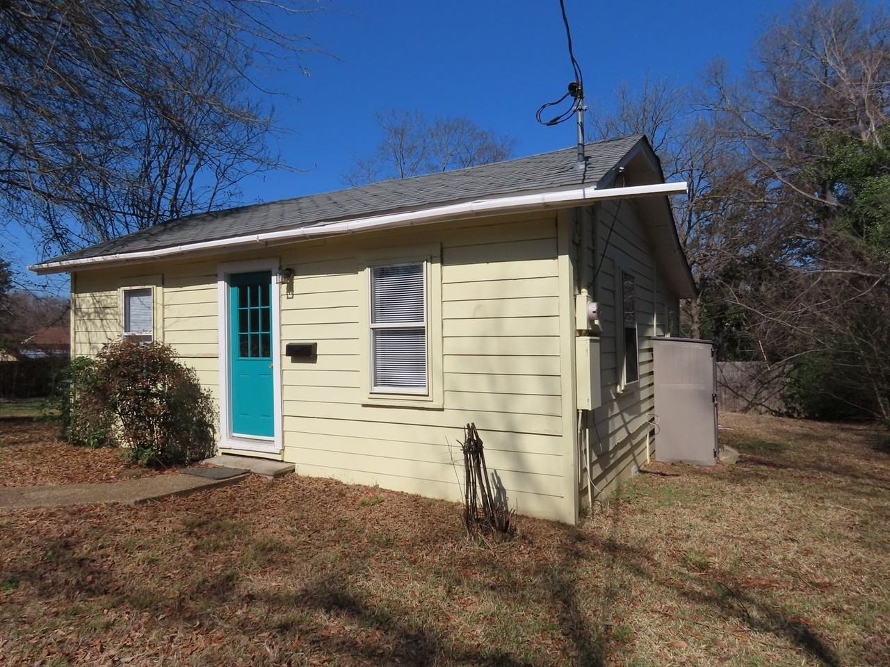 600 1/2 Frazier St - Photo 2 of 18