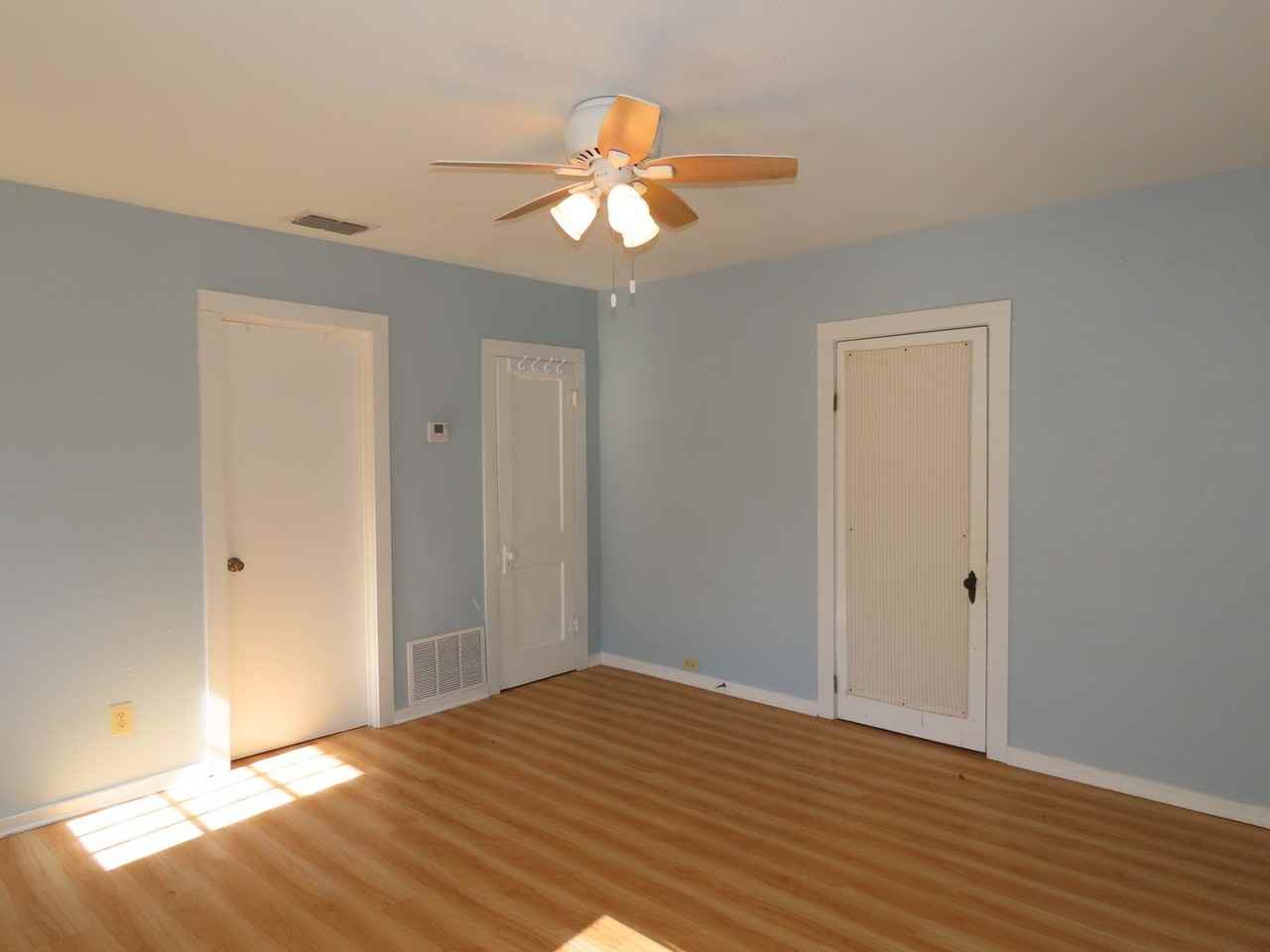 600 1/2 Frazier St - Photo 5 of 18