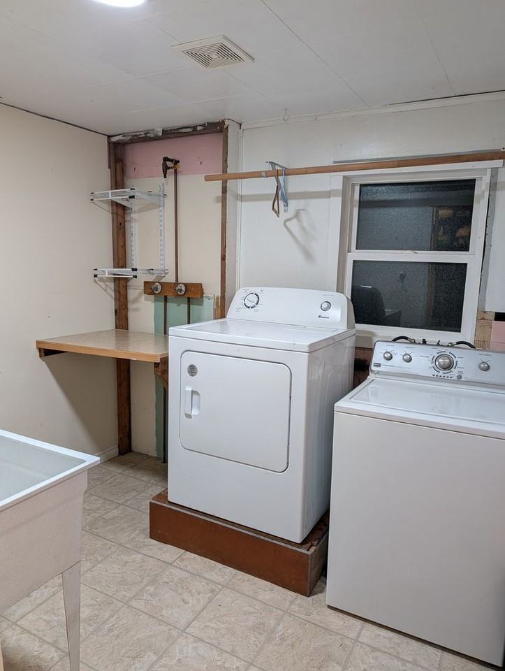 12633 E Lake Dr - Photo 7 of 20