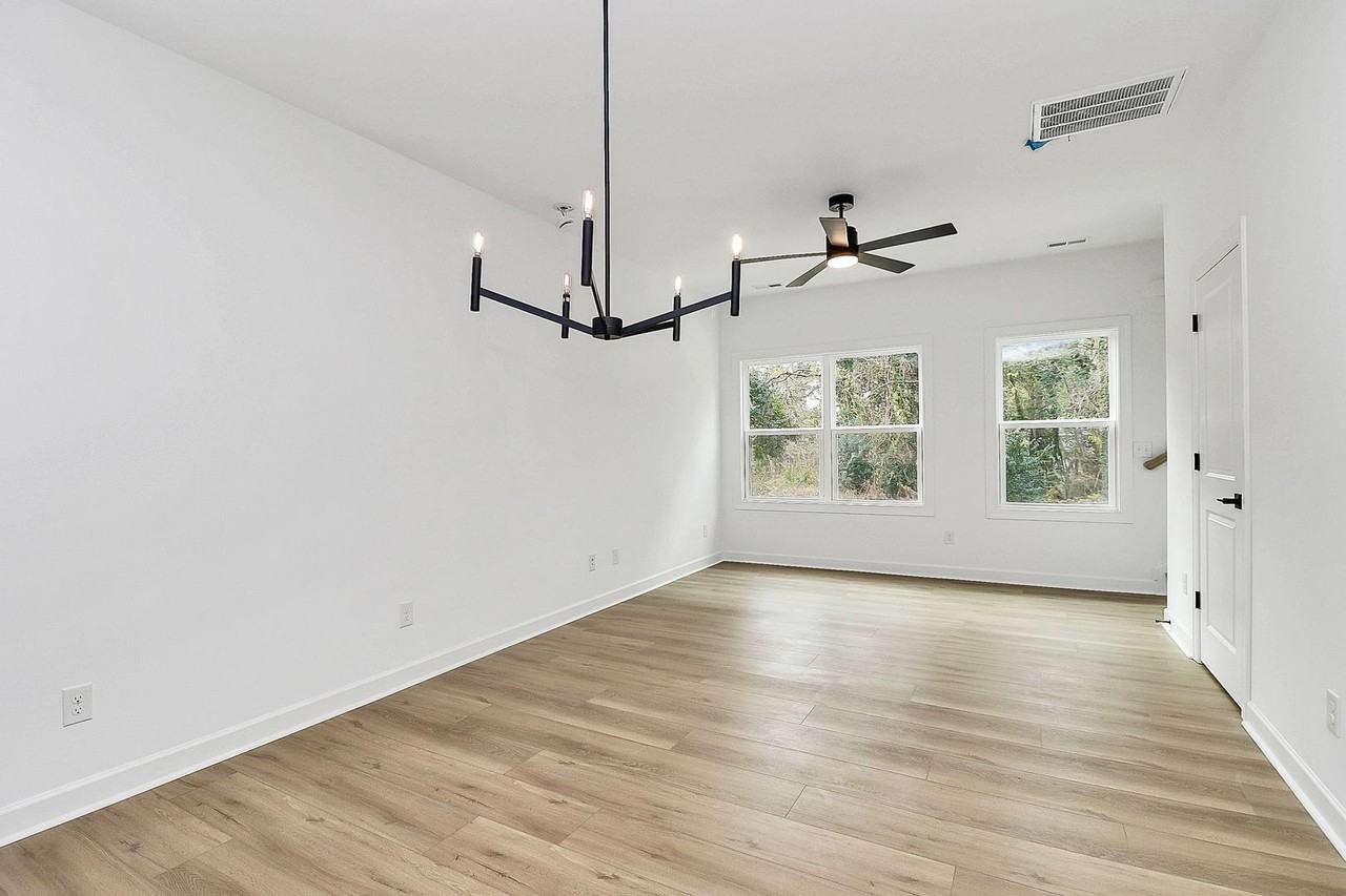 3944 Hager Dr - Photo 7 of 18