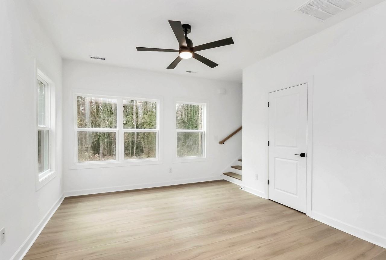 3948 Hager Dr - Photo 7 of 17