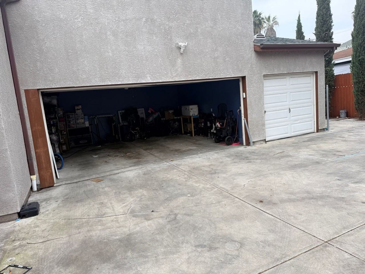 145 E 36th St - Photo 3 of 17