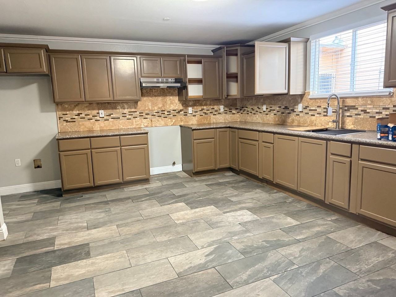 145 E 36th St - Photo 6 of 17