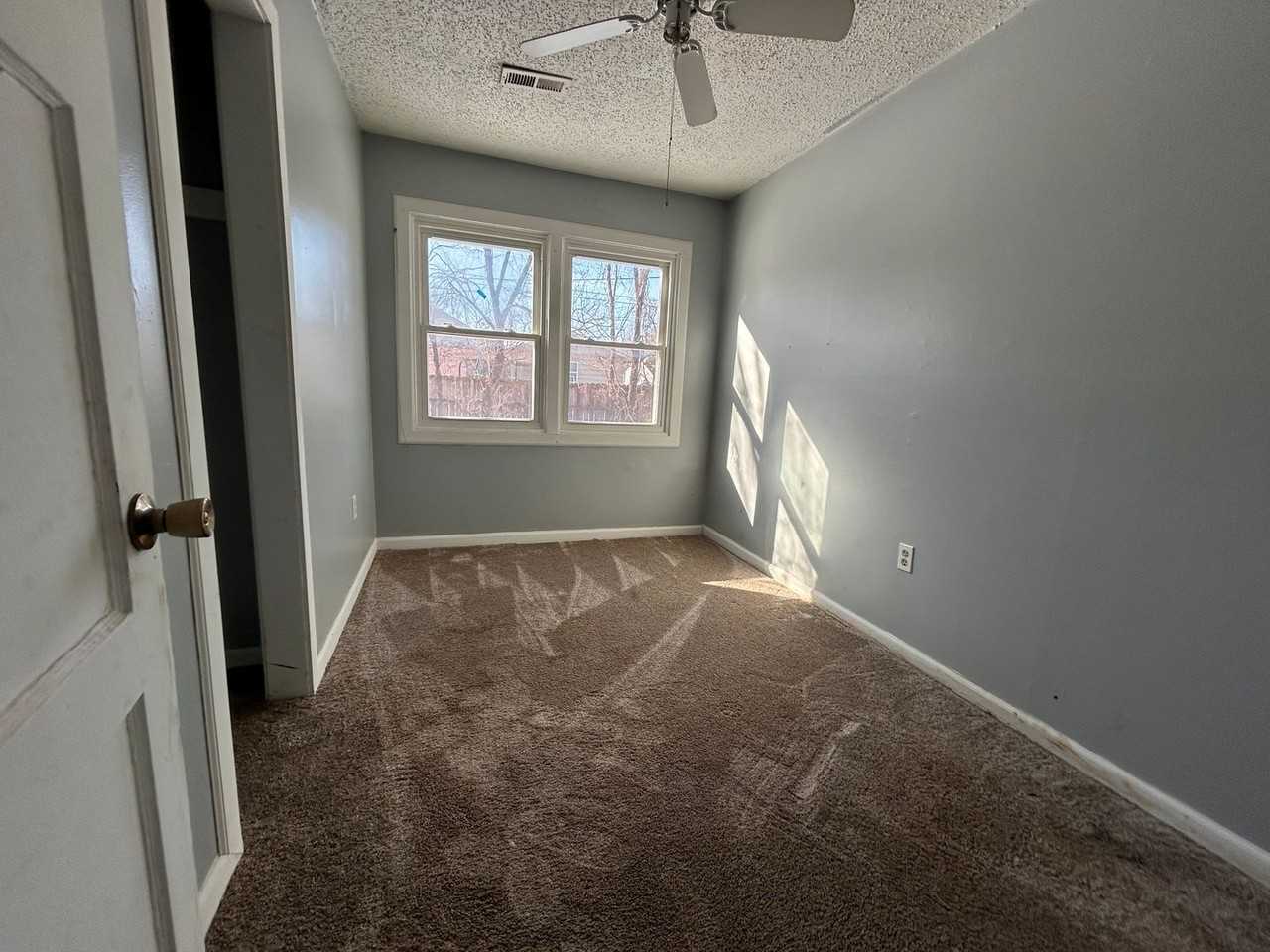 4601 S Brookhaven St - Photo 7 of 7