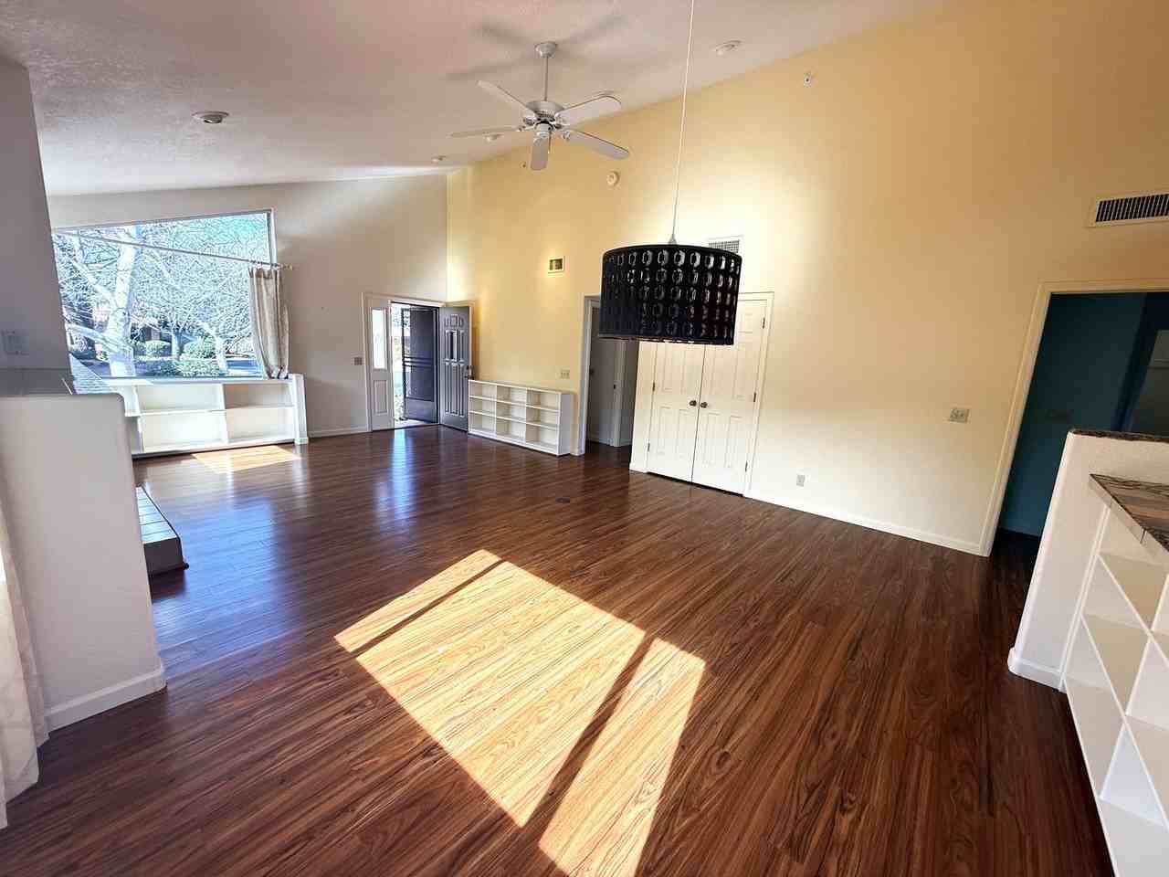 75 Morning Sun Dr - Photo 4 of 15