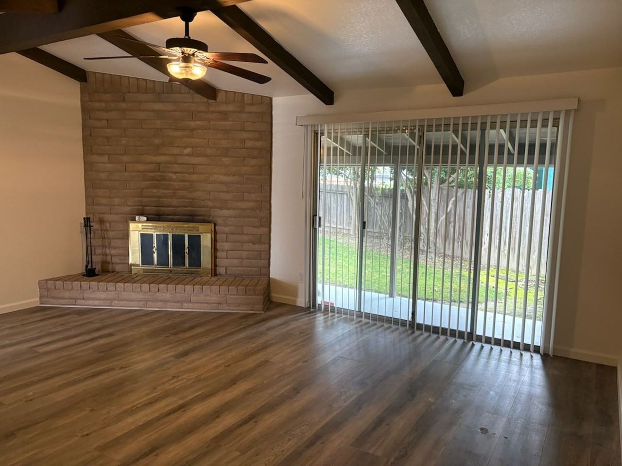 690 Clipper Way - Photo 5 of 14