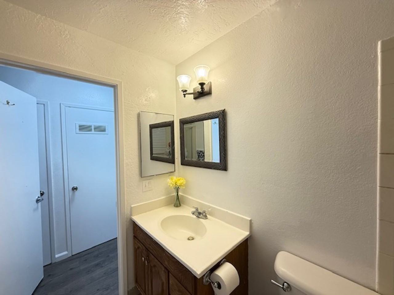 1800 6th St - Photo 7 of 12