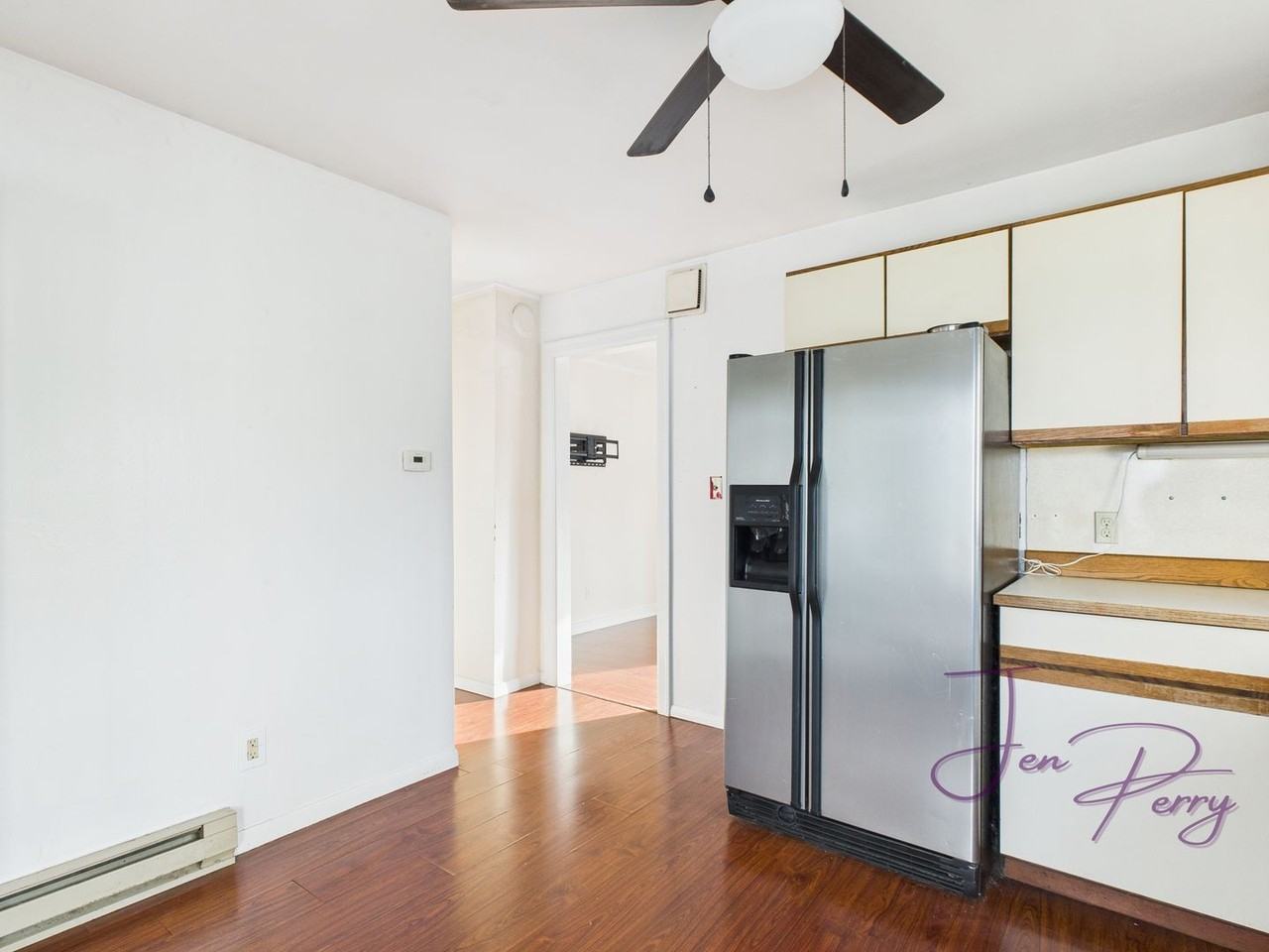 314 W Main St - Photo 4 of 26