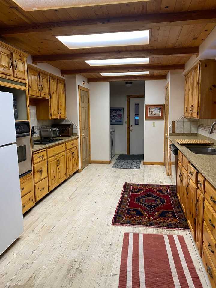 578 W 5500 S - Photo 4 of 14