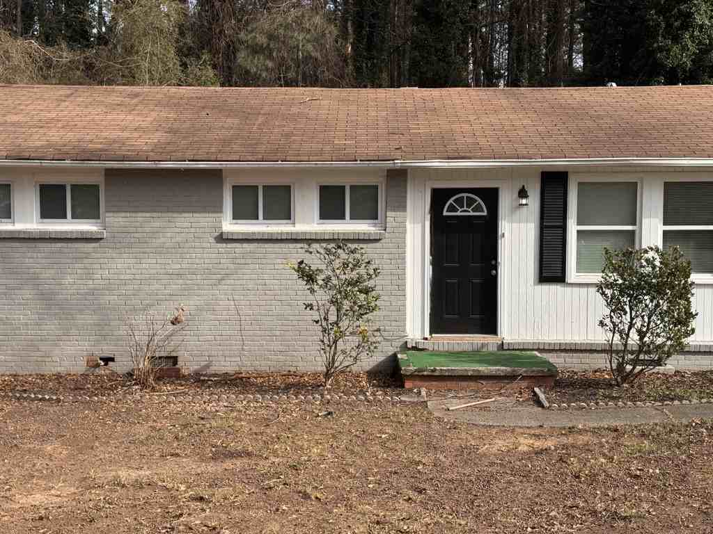 398 Cologne Dr Se - Photo 2 of 2