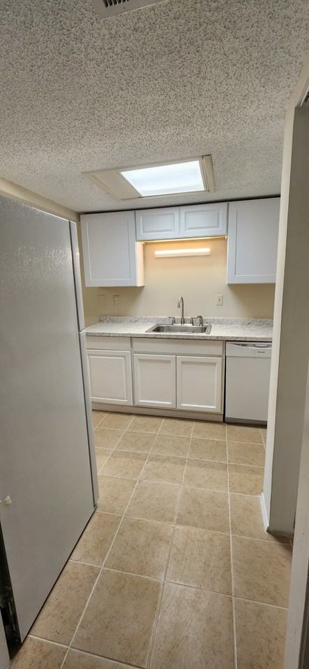 6494 Bannor Ln #D - Photo 4 of 13