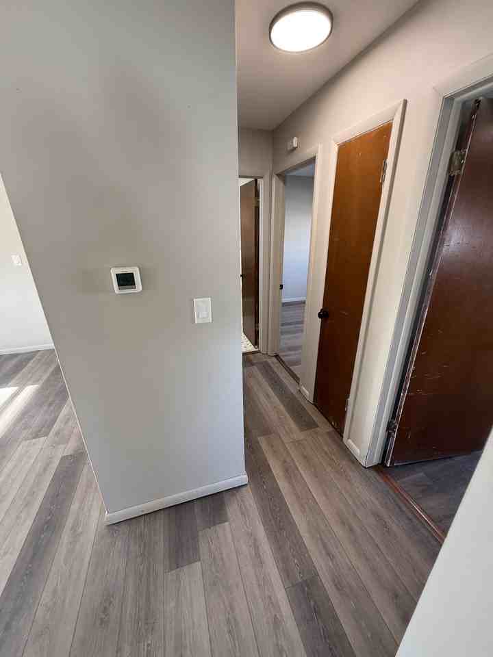 1358 10th Ave Se #3 - Photo 6 of 10