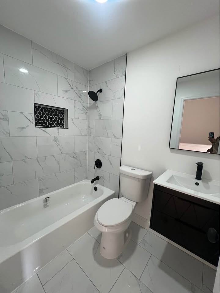 5233 Saint Charles Ave #3 - Photo 2 of 8