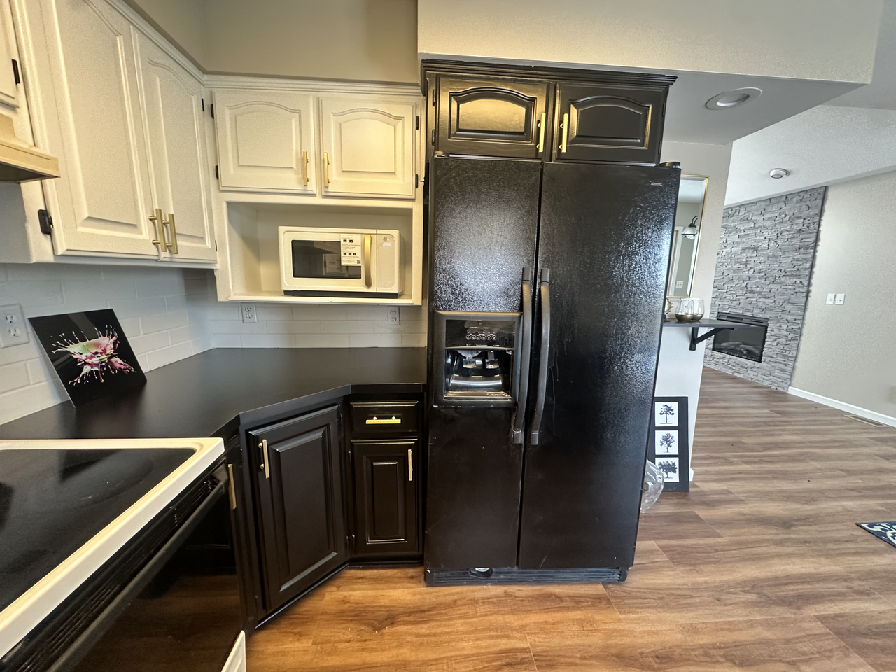 4112 Se Illinois Ave - Photo 2 of 14