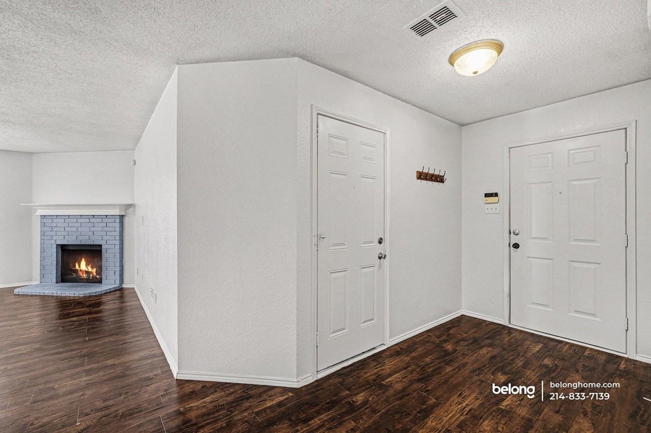 1551 Brandywine Ln - Photo 5 of 28