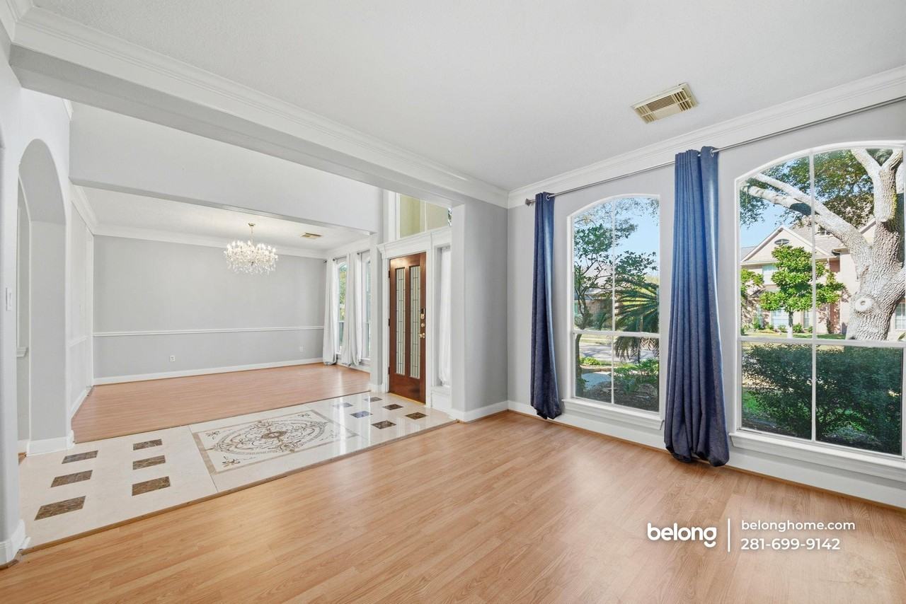 5315 Ridgewood Reef - Photo 5 of 36