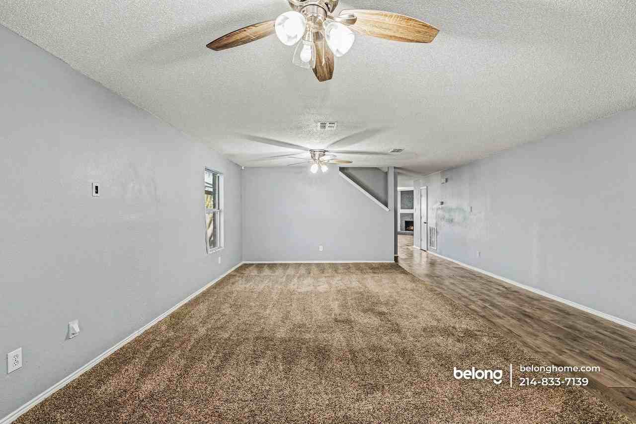 2256 White Oak Dr - Photo 6 of 33