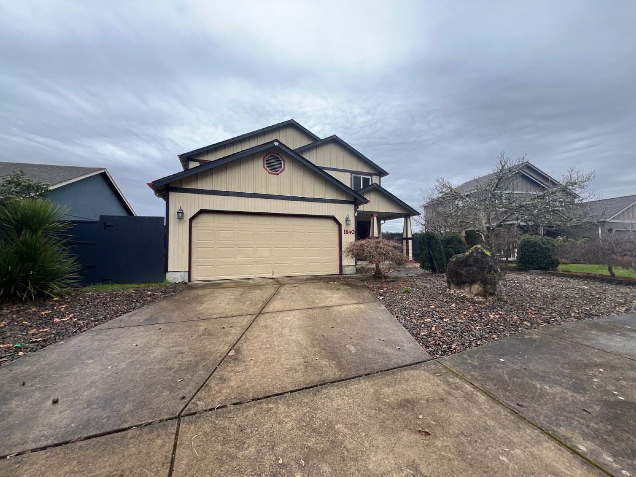 1640 S 60th St - Photo 2 of 23