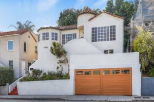 featured image of 1811 W Silver Lake Dr