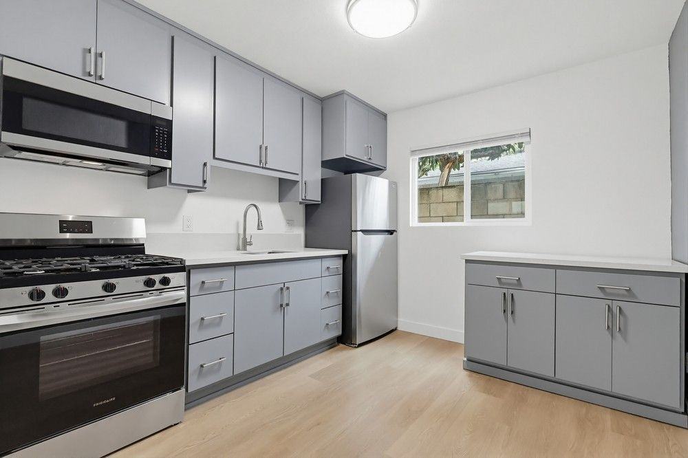 222 S Avenue 63 ##1 - Photo 6 of 44