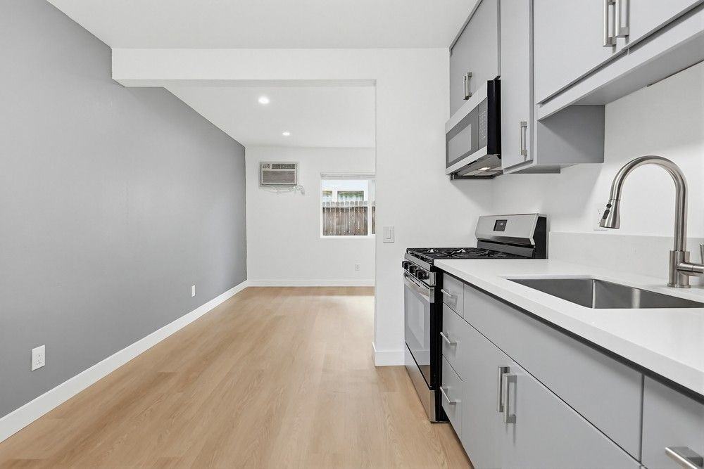 222 S Avenue 63 ##1 - Photo 7 of 44