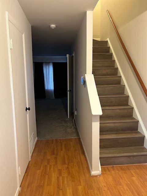 8747 Brae Brooke Dr - Photo 2 of 9