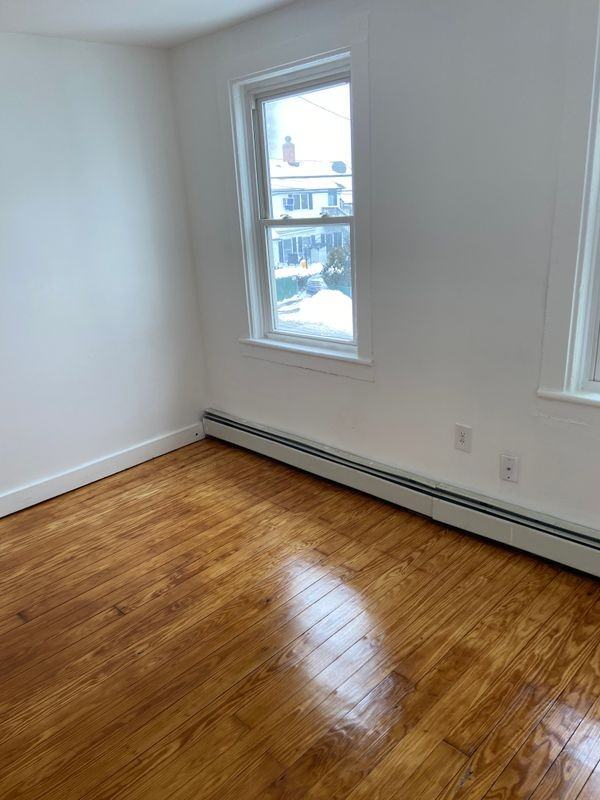 8 5th St ##8b - Photo 4 of 9