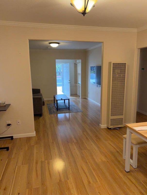 558 A St - Photo 2 of 9