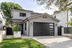 10754 Nassau Ave - Photo 1 of 1