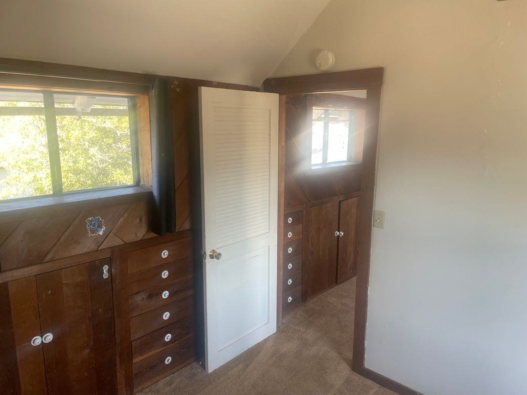 315 Cypress Ave - Photo 5 of 24