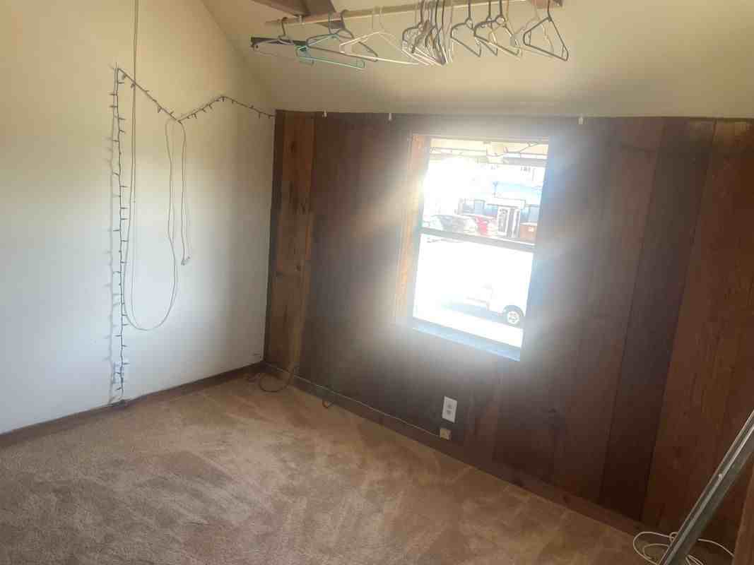 315 Cypress Ave - Photo 6 of 24