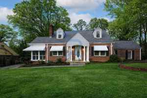 featured image of 1441 Boulevard Lorraine Sw