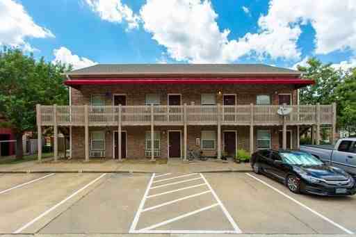 409 Tauber St #D - Photo 7 of 7