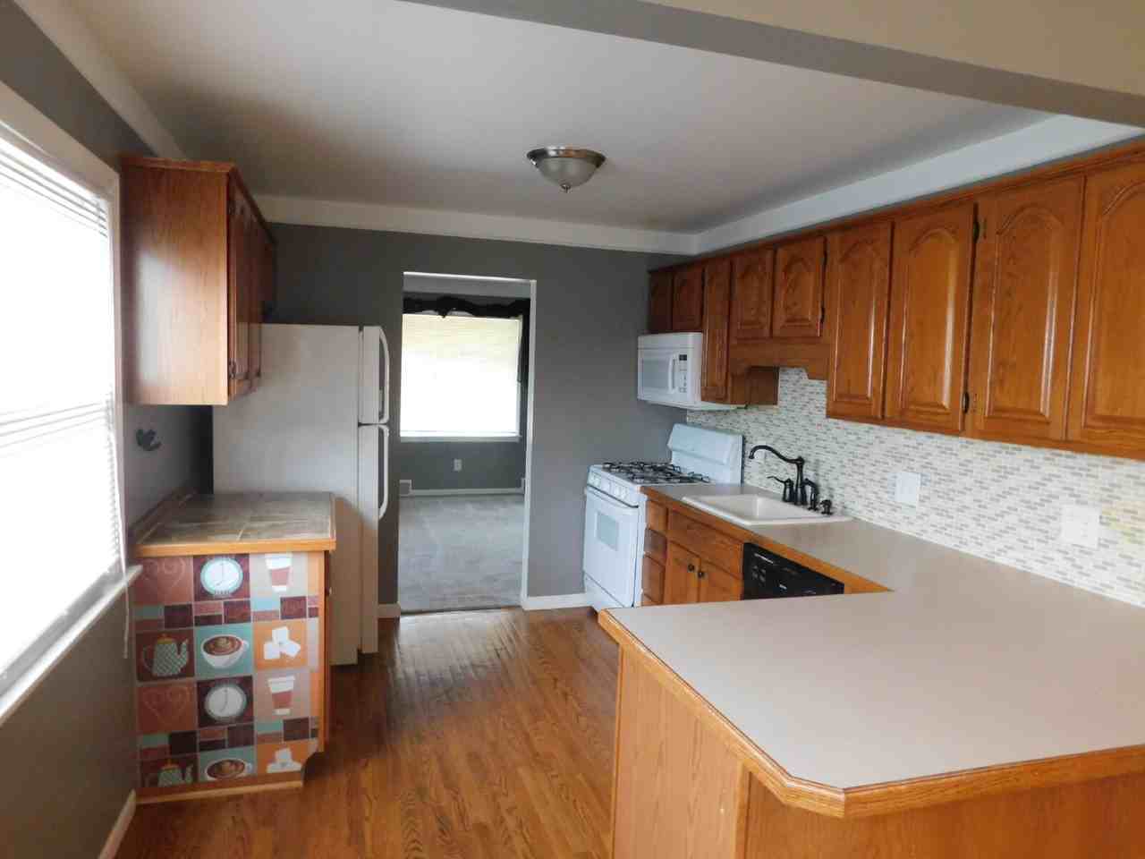 13648 Leonard Ave - Photo 4 of 13